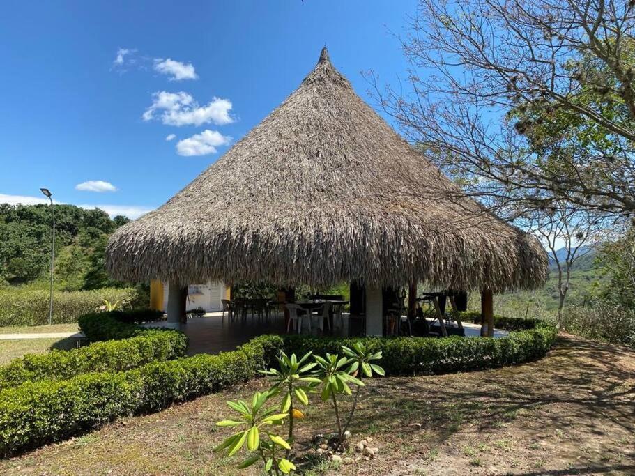 Finca Campestre Con Hermosa Vista Anapoima Εξωτερικό φωτογραφία